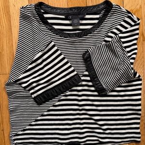 Vintage Armani Exchange Black and White Striped Top